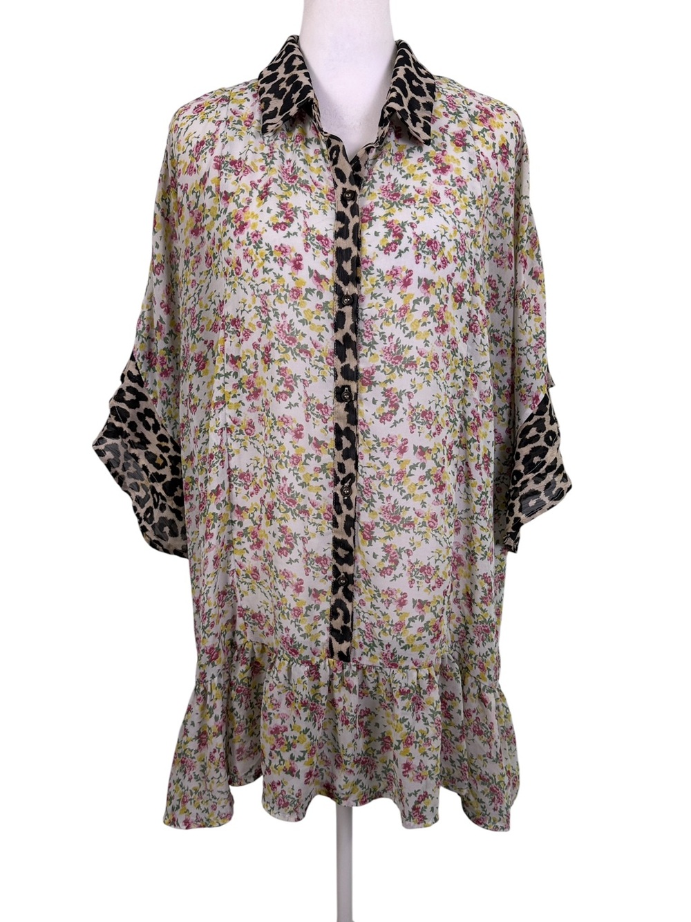 Umgee Floral Leopard Print Sheer Ruffle Hem Button Tunic Top L - Picture 2 of 10